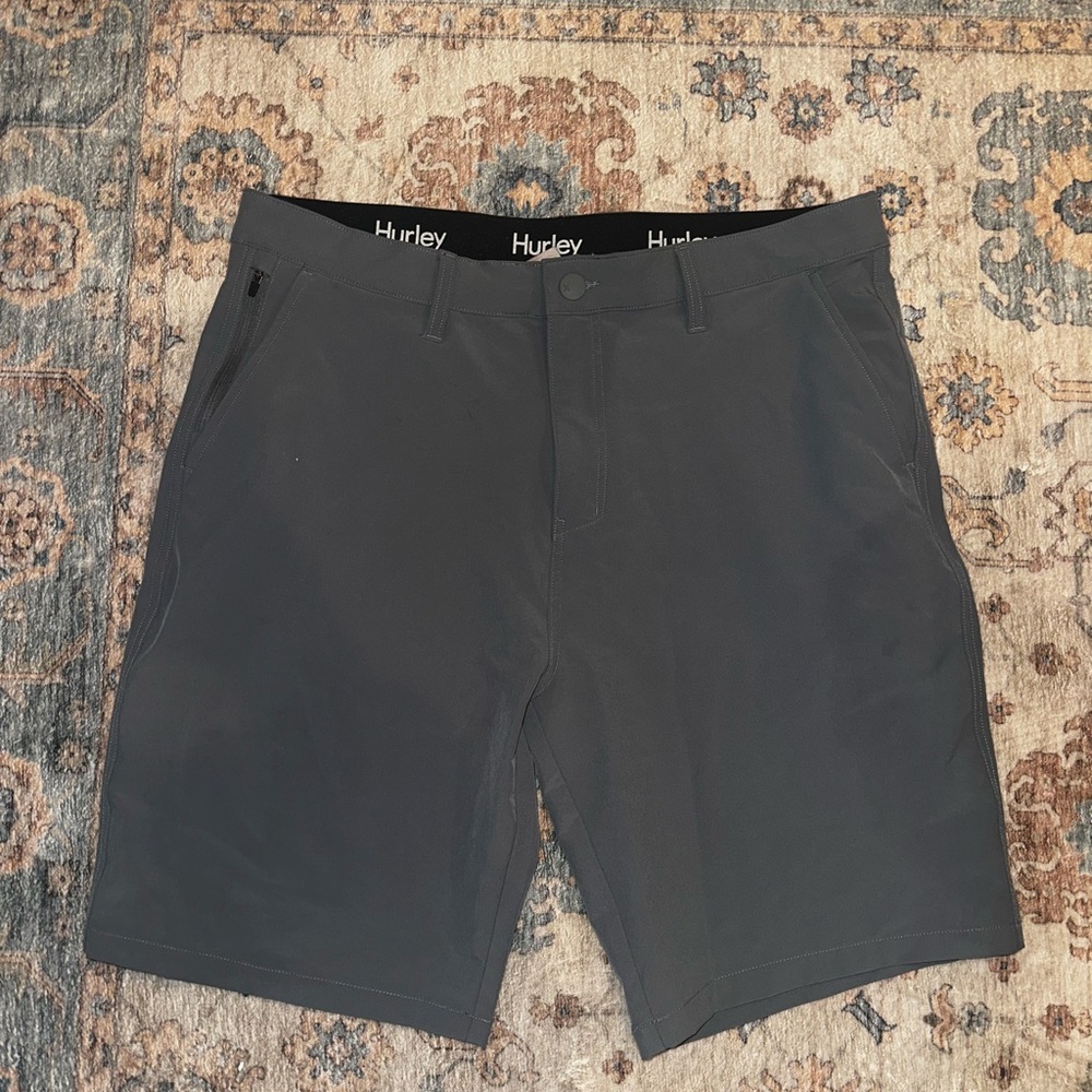 Hurley Men's Charcoal Flat Front Shorts